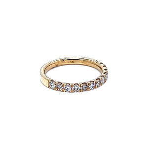 Elegant 14K Yellow Gold Band with 13 Diamonds
